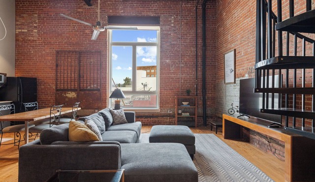 Urban Chic Meets Southern Comfort – Industrial Modern Loft in Downtown Lafayette