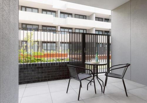 Urban Clayton South Apartment