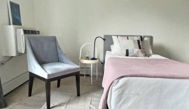 Urban Denver 2BR Flat, Steps to Botanical Garden