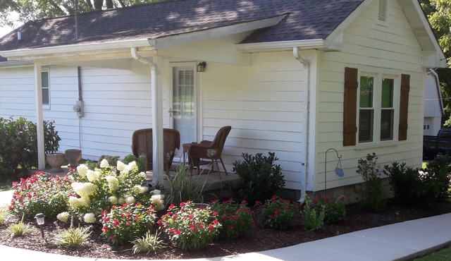 Urban farm on 10 acres 15 minutes to downtown Nashville