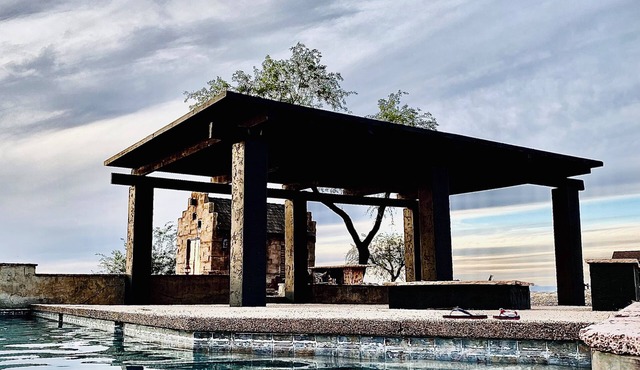 Urban Farmhouse & Equestrian Estate with City-lights & Milky-way Views