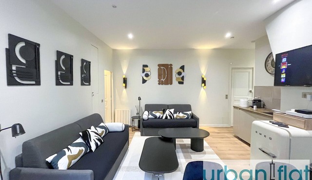 Urban Flat 62 - Grand Apartment next to Champs Elysees