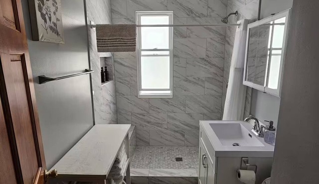 Urban Gem in Logan Square