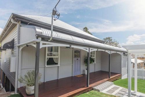 Urban Getaway Central Cottage