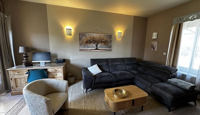 Urban house, air conditioning, pets welcome – 6 guests