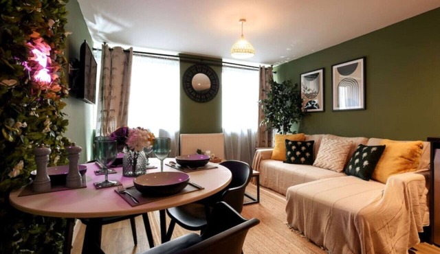 Urban Loft | City Centre | Great Location & Access