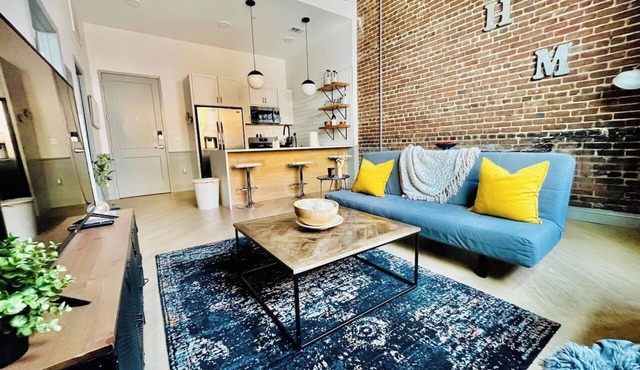 Urban Luxury Retreat:Mercantile on Morris/1BR/WiFi