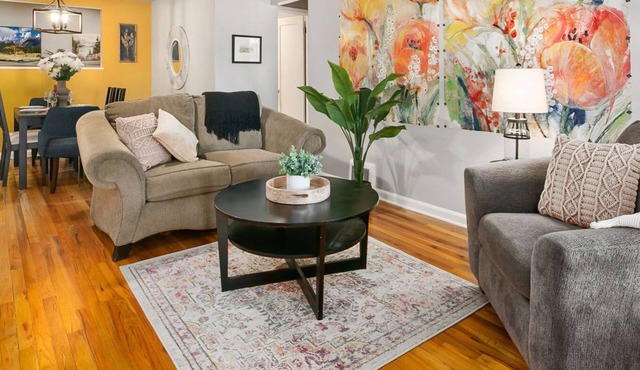 Urban Nest | Garage, Sunroom & Fenced Yard
