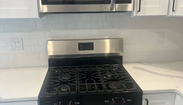 Urban Nook – Cozy 2-Bedroom, Sleeps 5