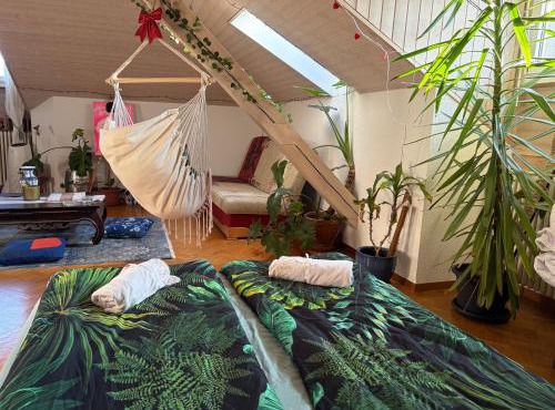 Urban Oasis - Green attic in Iconic Langstrasse