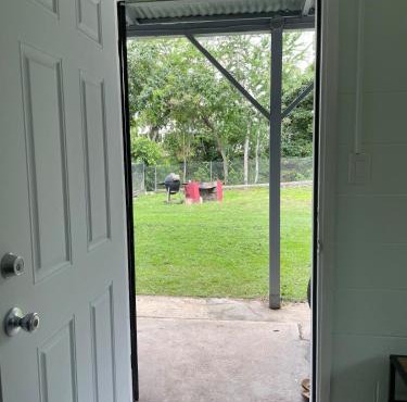 Urban oasis in heart of the city-large yard