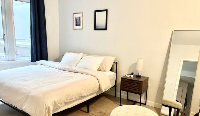 Urban Oasis in the Heart of the Pearl District!