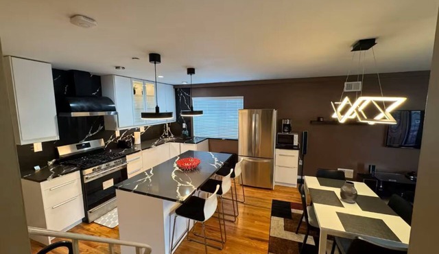 Urban Oasis - Modern 2BR in Staten Island-WiFi, Parking-Professionally Managed