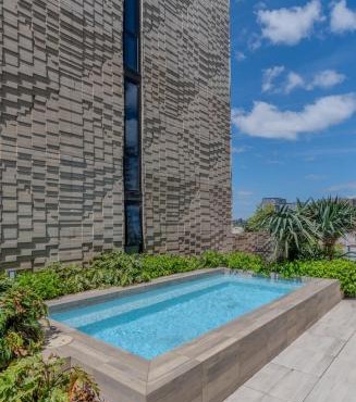 Urban Oasis Retreat 2BR 2Bath - Free Parking