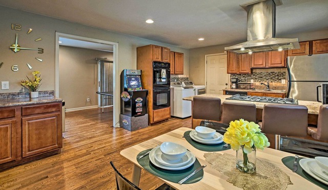 Urban Oasis w/ Game Room, 6 Miles to Downtown ATL