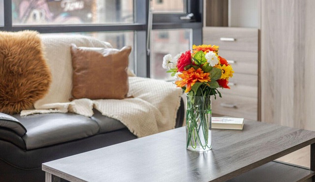 Urban Retreat – Chic Bishop Stay with a View