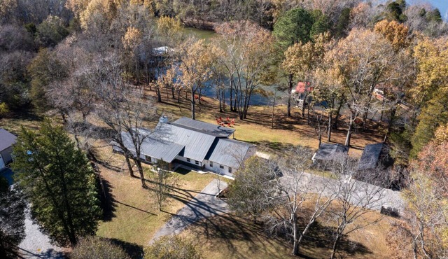 Urban Rustic Lakeside Retreat with Dock, Sleeps 20