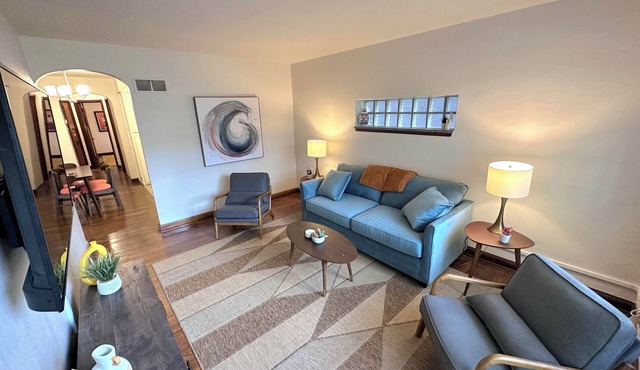 Urban South City Retreat by StayLage