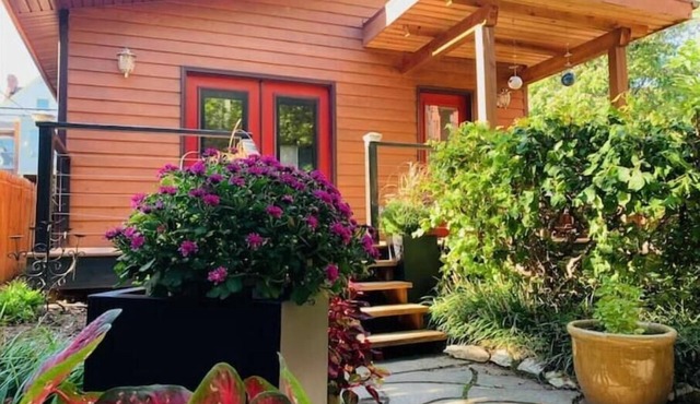 Urban Tiny House in Historic Shaw