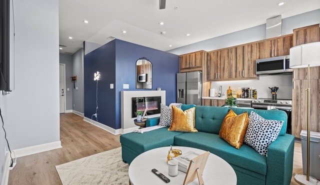 Urban Zen: Dallas 1BR w/Gym & Parking