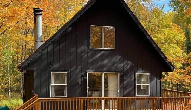 URSA MAJOR a charming three bedroom chalet suite
