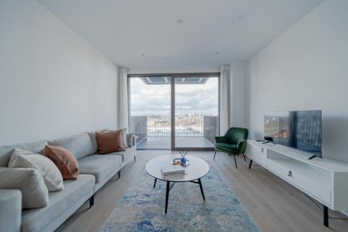 US Embassy Nine Elms Luxury 2BR 2BA Apartment
