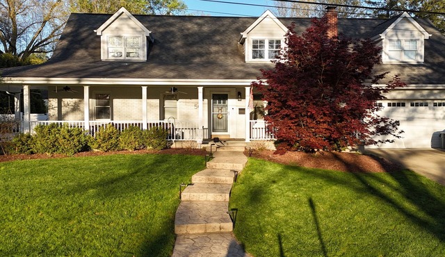 US Open at Oakmont - 6 Bedroom Home 3 blocks from Oakmont Country Club