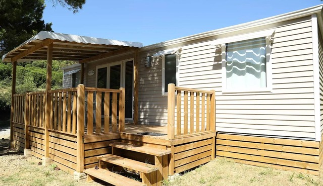 Ushuaïa Villages Camping Figurotta * - Prestige mobile home 40m² - 3 bedrooms + air conditioning + TV + Covered Terrace 8 people