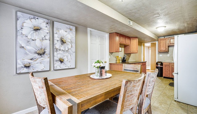 Utah Apartment: 2 Mi to Amphitheatre