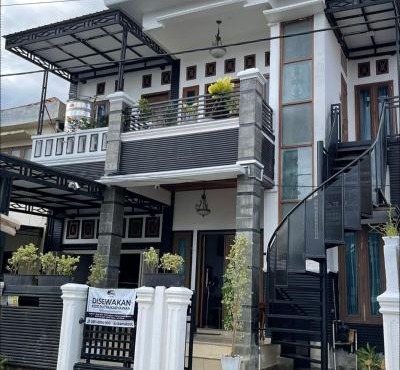 Utama Guest House Kuta Alam