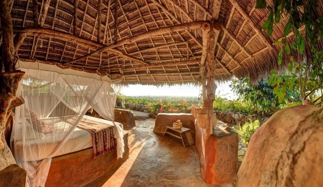 Utopia Rote Lodge