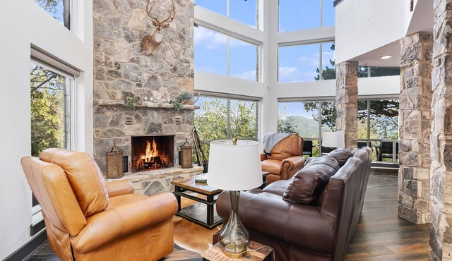 Utopian Hilltop Ranch Getaway