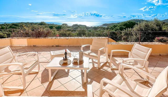 Villa Clementina Di Punta d'Arasu
