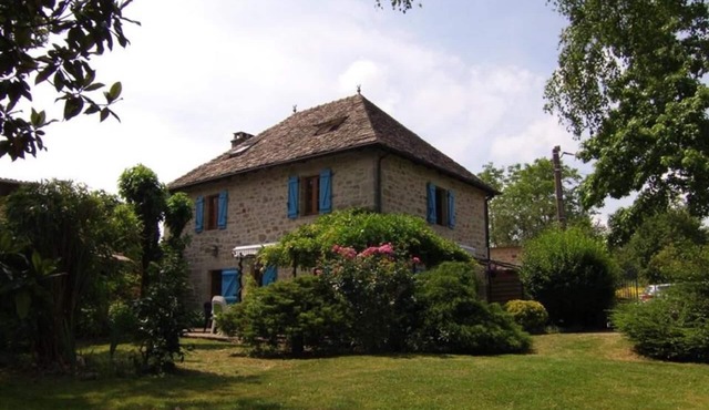 Vacation Home "Les Fourniols" with Private Garden & Shared Indoor Pool