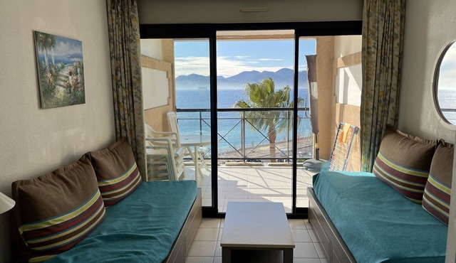 Vacation apartment 504 with balcony and sea view, air condition, parking