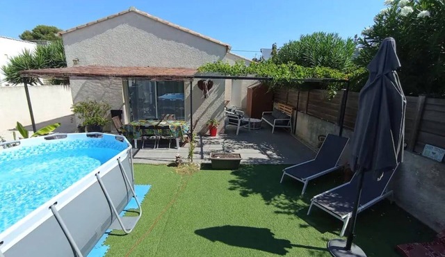 Vacances à 10 Minutes des Plages, Avec BBQ et Piscine