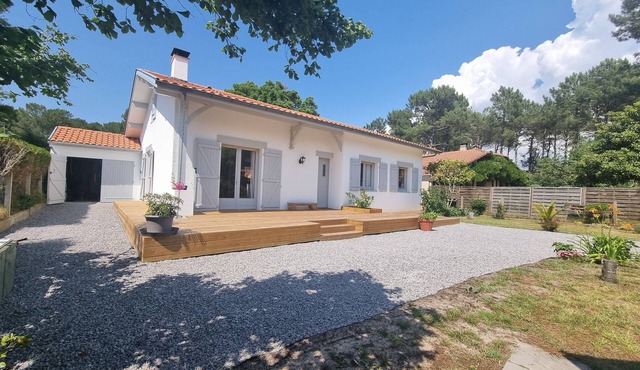 Vacances en Famille à L'orée de la Forêt Boucalaise. Maison à 800m du Centre