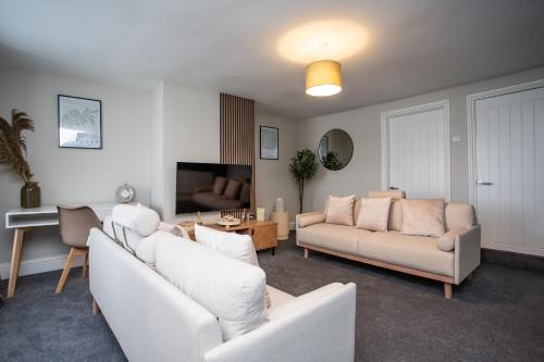 Vacant Nests The Beulah Town Centre Starlink