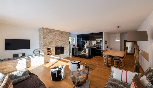 Vacation apartment/apartment for 4 guests with 86m² in Davos Dorf (272115)