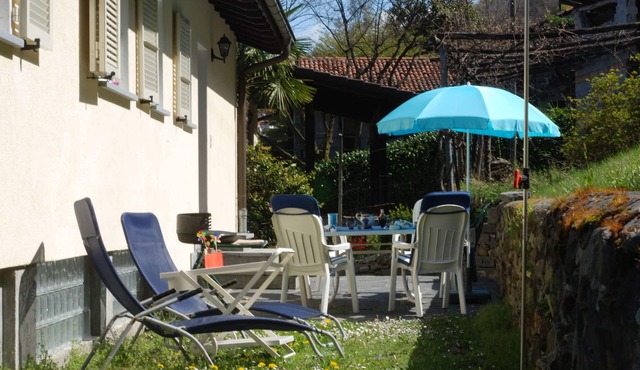 Vacation apartment/apartment for 5 guests with 65m² in Gambarogno (116817)