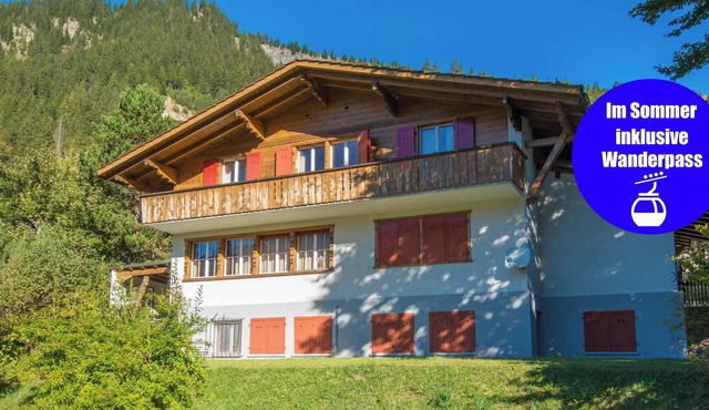 Vacation apartment, close to the center, with a magnificent view of the mountains.