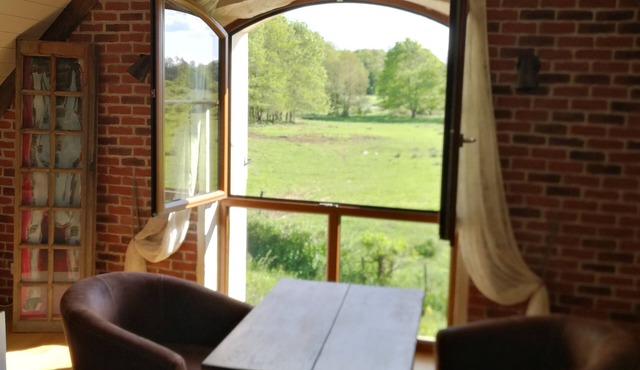 Vacation apartment "Vers le Sud" in a former farmhouse with pool