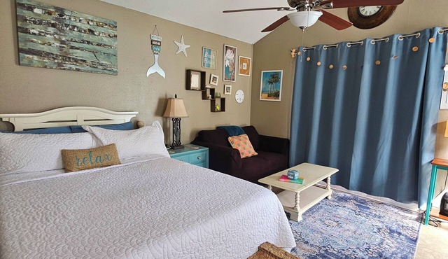 Vacation Cottage, beachy vibe, home away from home