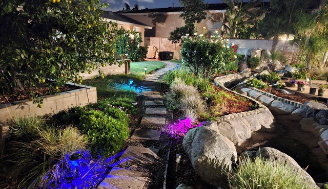 Vacation Cottage, Fast Wifi, Private Patio & Laundry Pet Friendly Disney Beaches