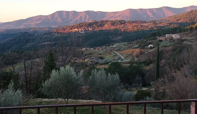 Vacation cottage in the Monts d'Ardèche National Park for 4 people