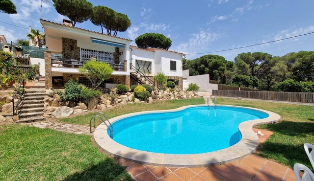 VACATION VILLA IN S'AGARÓ