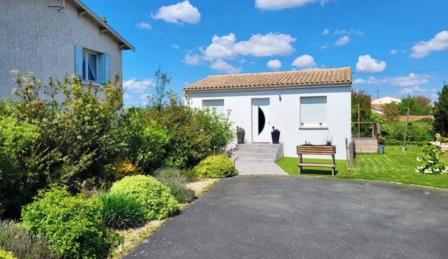 Vacation home at the gateway to Ile d'Oleron