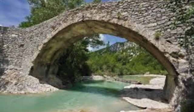 Vacation Home "Chez Capucine" with Mountain View, 2 Private Terraces & Wi-Fi