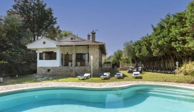 Vacation home Izan in Caldes de Malavella - 6 persons, 3 bedrooms