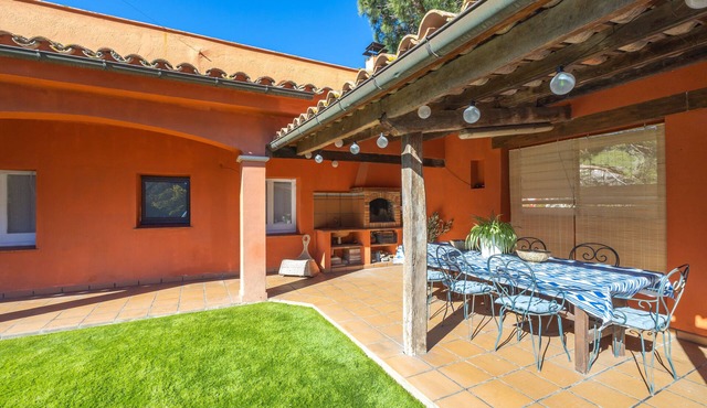 Vacation Home "Sant Pol" Only for Families with Private Pool & Wi-Fi